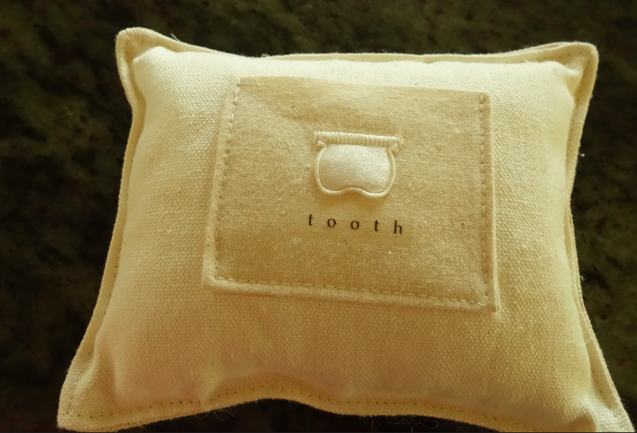 Tooth pillow