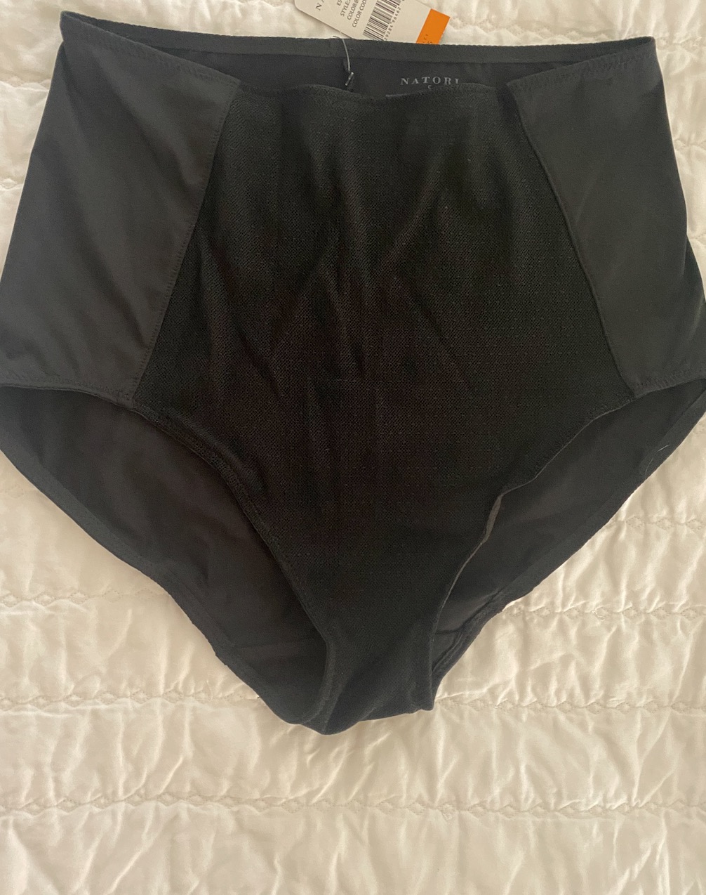 Natori Esteem Full Brief | Josie Girl Blog